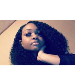 Meet your Posher, Gradaisha